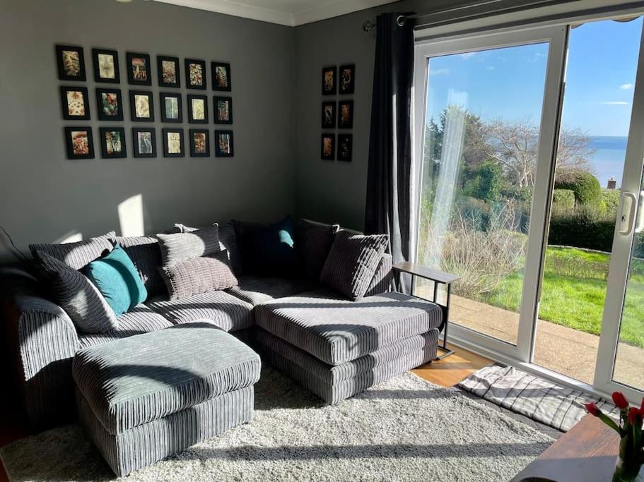 Stunning Charmouth Property With Bay Views! Zewnętrze zdjęcie
