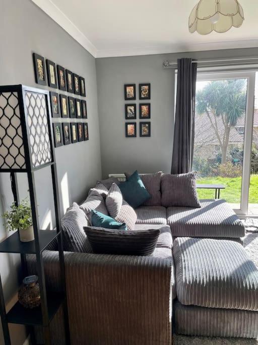 Stunning Charmouth Property With Bay Views! Zewnętrze zdjęcie