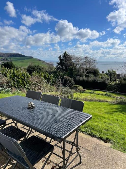 Stunning Charmouth Property With Bay Views! Zewnętrze zdjęcie