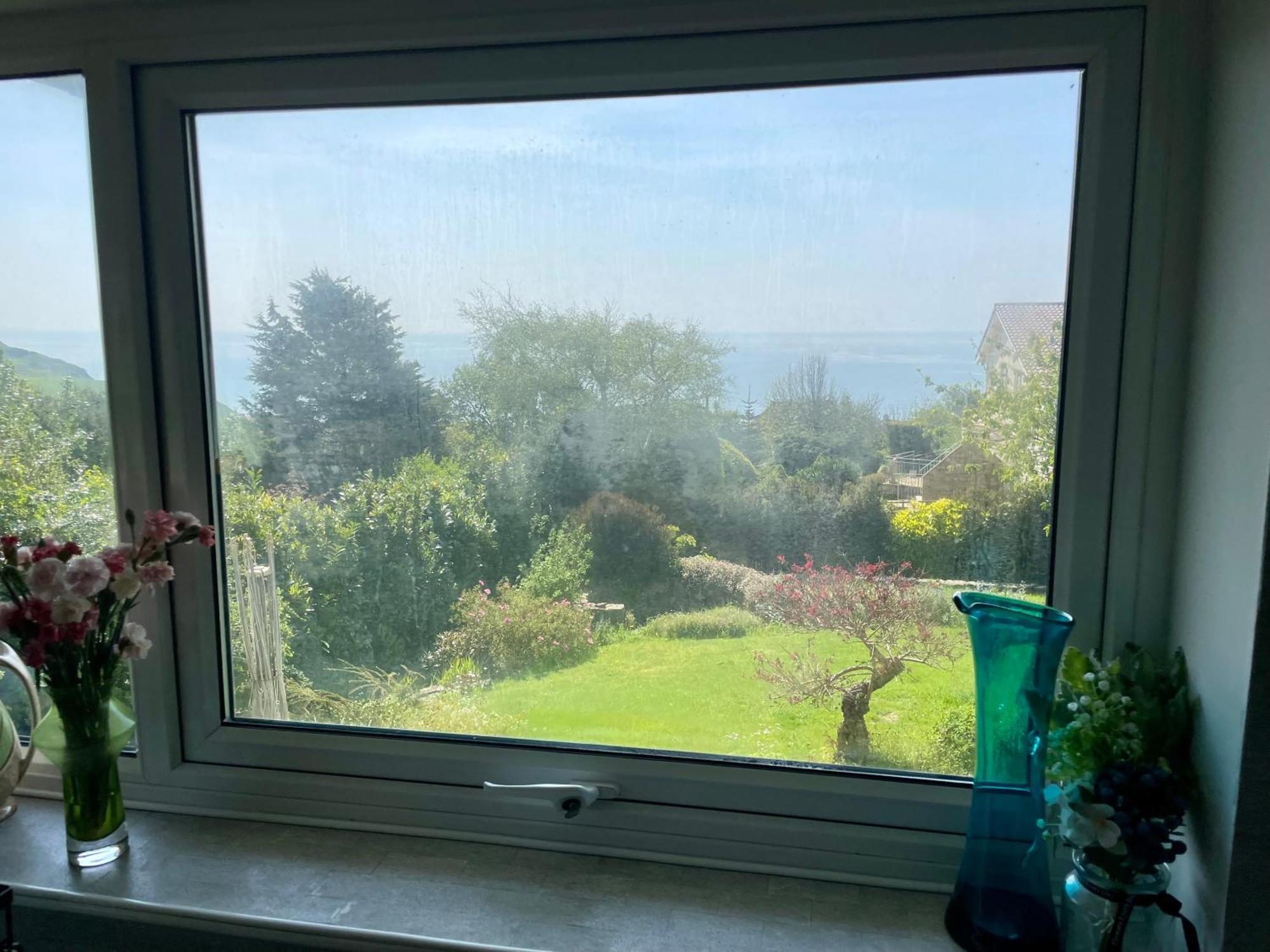 Stunning Charmouth Property With Bay Views! Zewnętrze zdjęcie