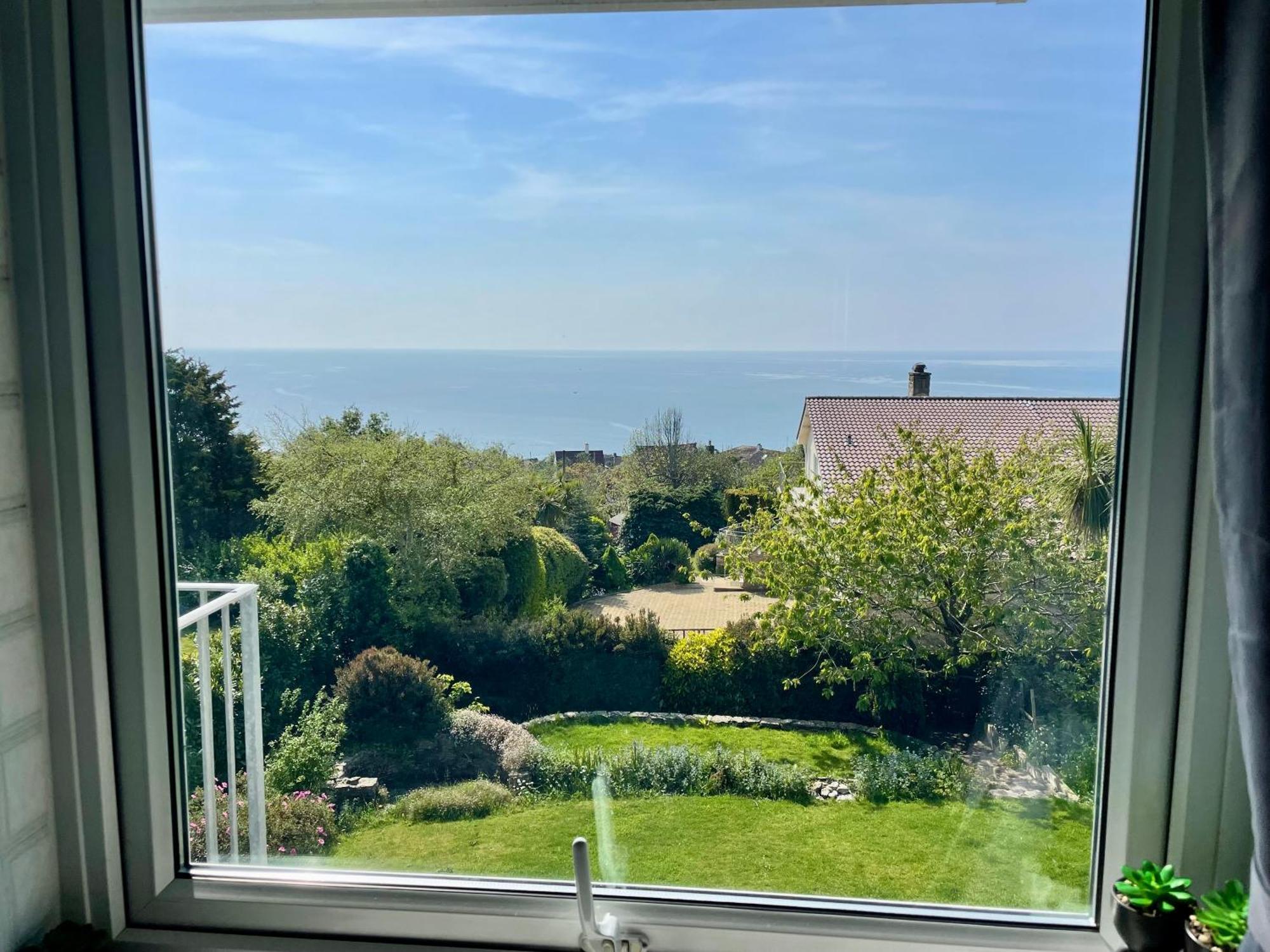 Stunning Charmouth Property With Bay Views! Zewnętrze zdjęcie